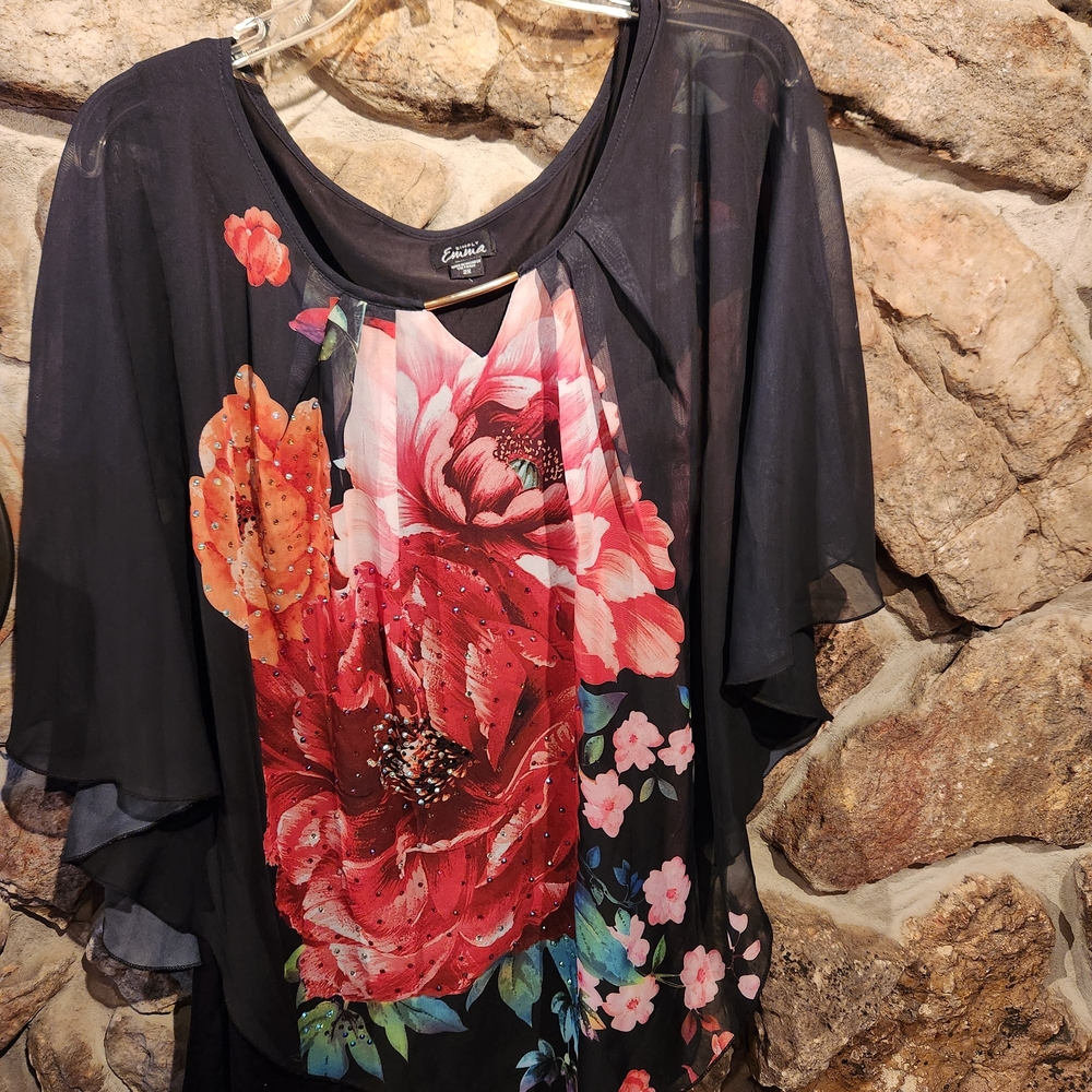 Simply Emma 2X, Black and Red shear Floral Blouse